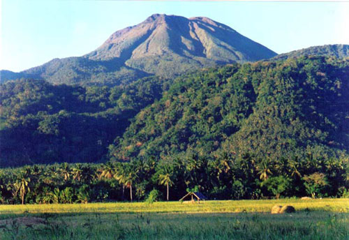 Mt_Bulusan_1