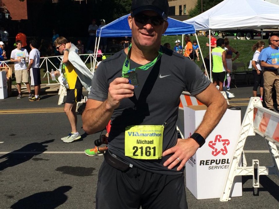 Offers 0,000 Reward to Viral Boston Marathon Dad Pinoy